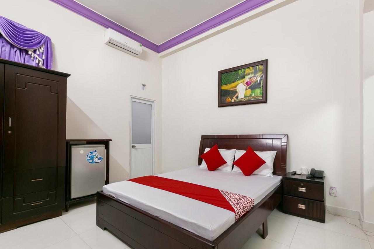 Oyo 486 Nhat Nhat Hotel مدينة هوشي منه المظهر الخارجي الصورة