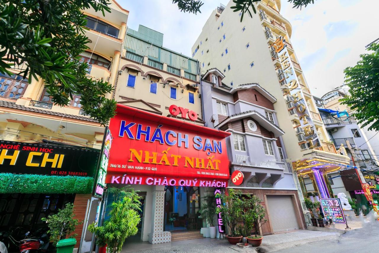 Oyo 486 Nhat Nhat Hotel مدينة هوشي منه المظهر الخارجي الصورة